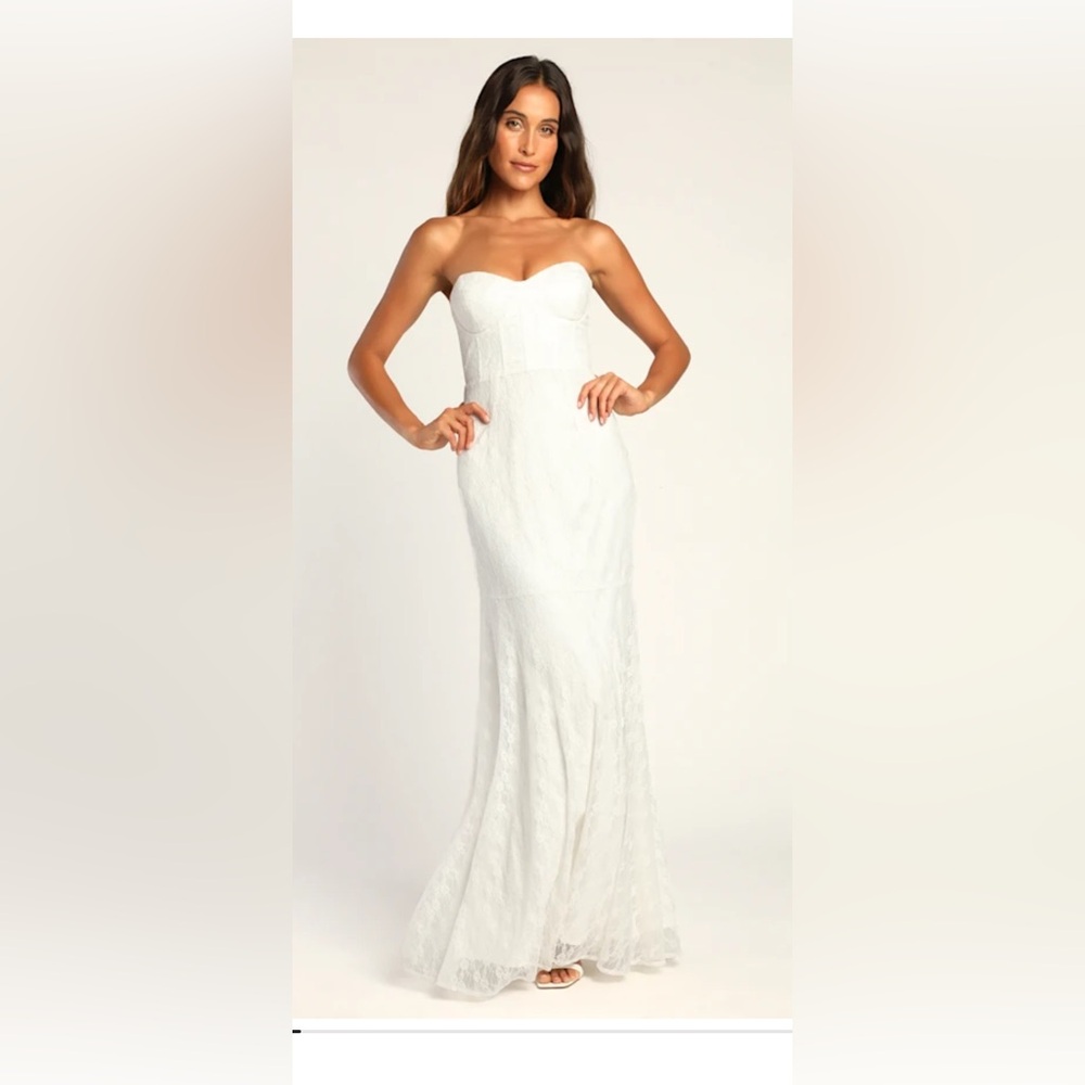 Lulu's Elegant Strapless Cream Dress